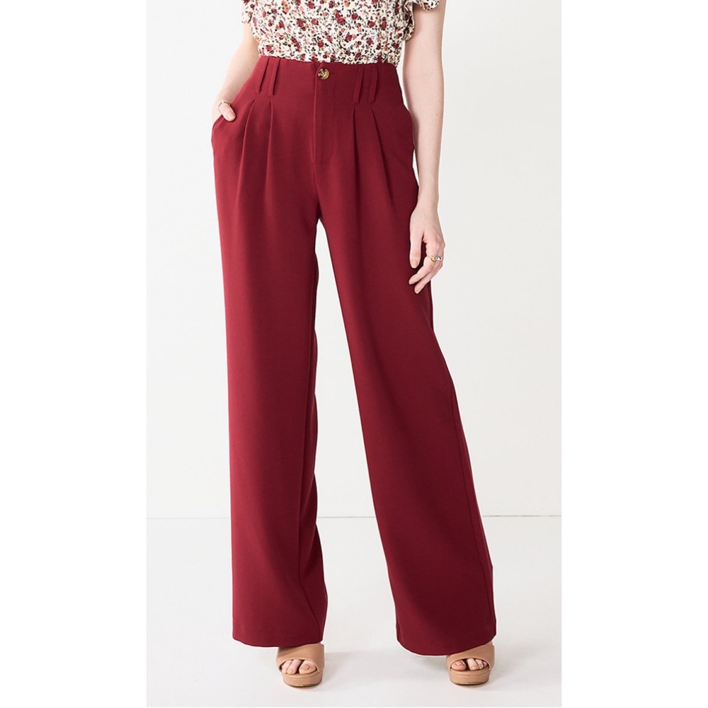 NWT SO Solid High-Rise Wide Leg Trousers Red Juniors Size 7 Size 15